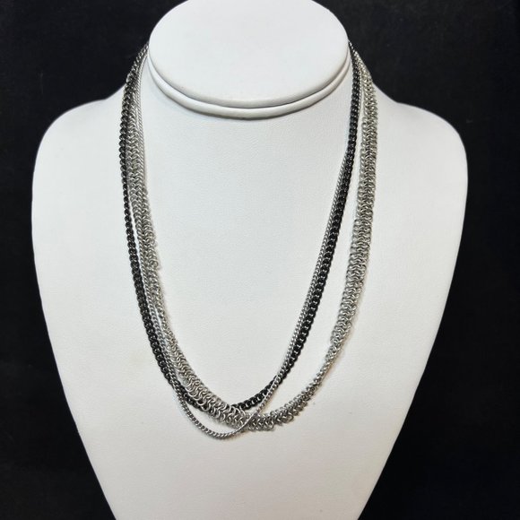 Triple Strand Silver Tone And Black Curb Chain And Chain Mail Necklace 18" (3746 - Picture 1 of 4
